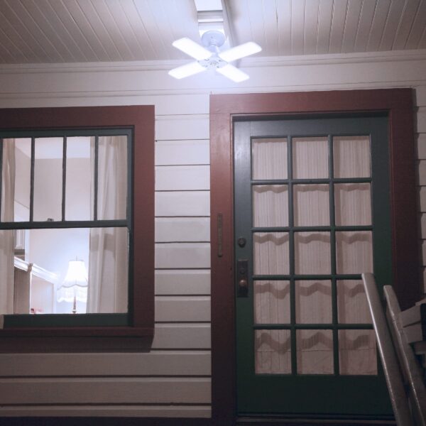 Feit Electric LED Garage Light, 4 Panel Adjustable Screw-in LED Shop Light Bulb, E26 Base, 12000 Lumens, Non-Dimmable, 5000k Daylight, Garage Ceiling Light, White, ADJ12000/5K/LED - Image 5